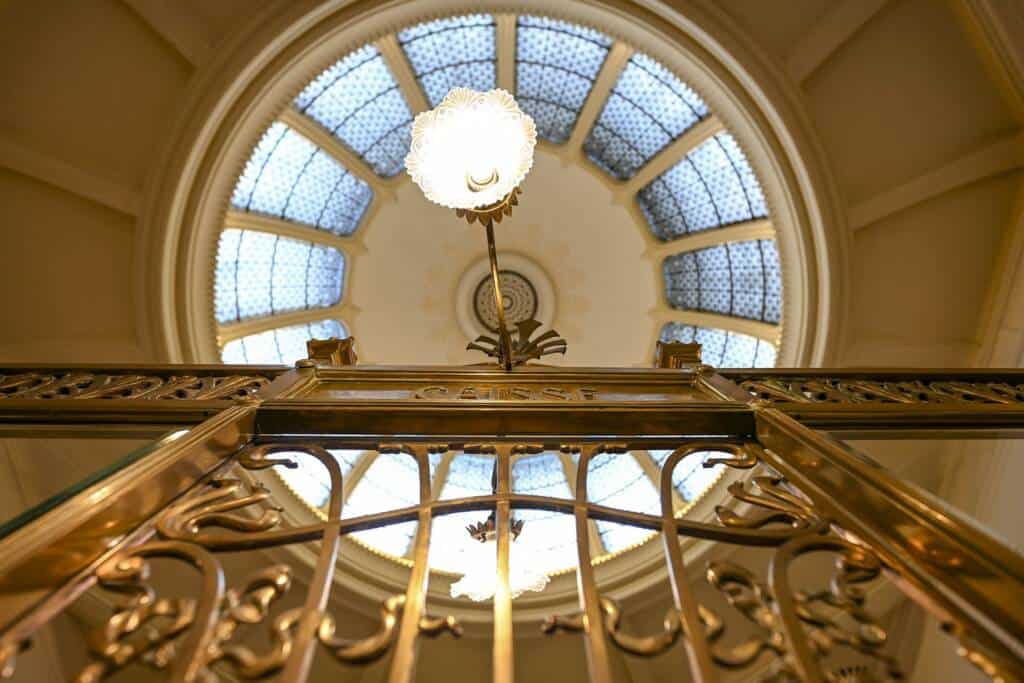 Ancienne banque Brunner ©EB Endre Sebok 3