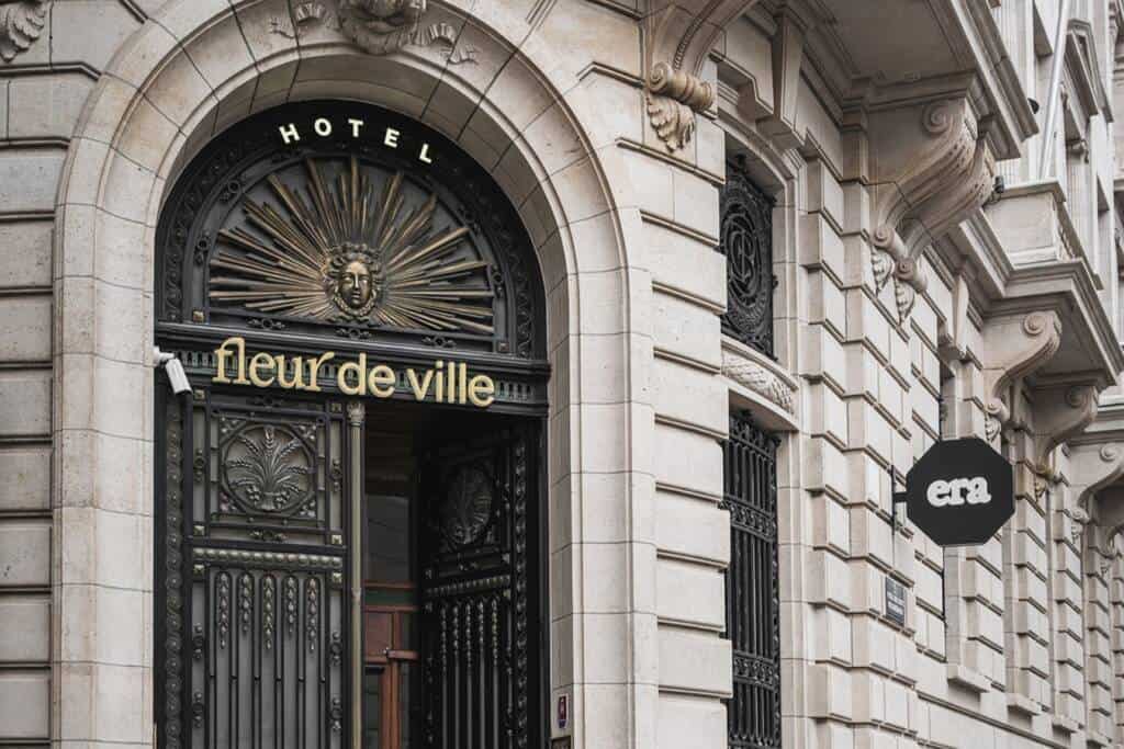 Ancien Siège Central de la CGER [Hôtel Fleur de Ville]
