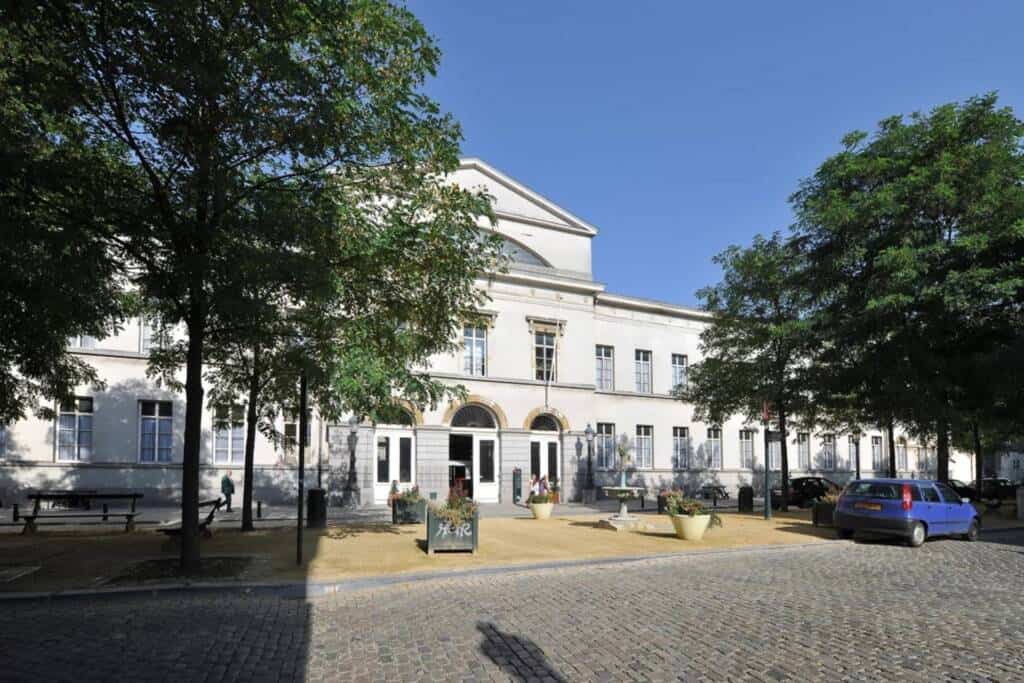 Les plus beaux ensembles néoclassiques du centre historique de Bruxelles