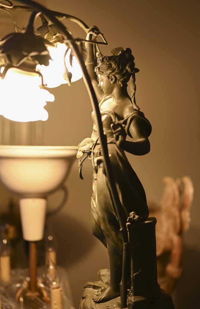 Rue_Lebeau_55_Artimo_Fine_Arts-Copyright-EB- Endre_Sebok